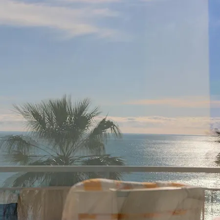 Superb Bright With Sea View Cannes