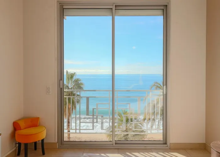 Superb Bright With Sea View 戛纳