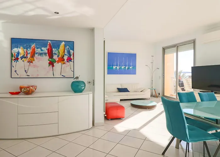 Superb Bright With Sea View Daire *