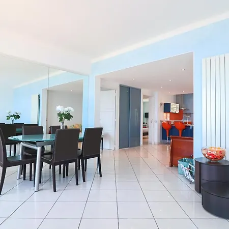 Superb Bright With Sea View & Close To Center * Cannes